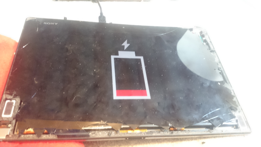 Broken Sony Xperia Z2 Tablet